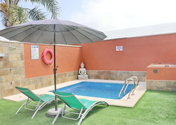 Sultan Con Piscina Шале *