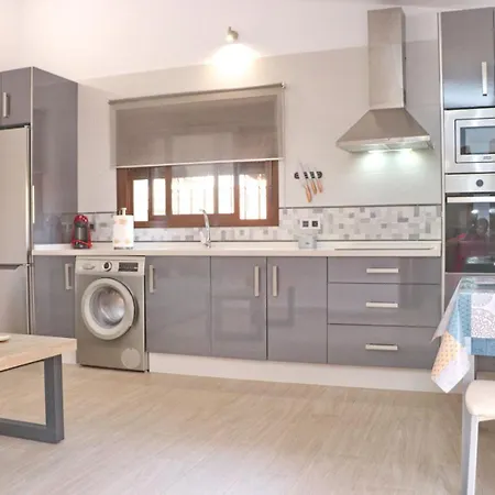 木屋 Sultan Con Piscina *