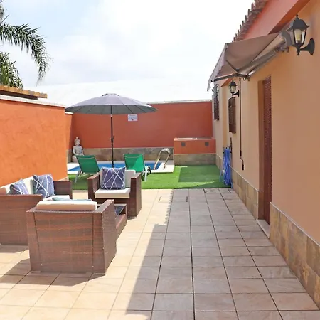 Sultan Con Piscina *